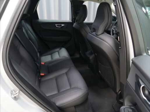 Volvo XC60 2,0 B5 AWD AUT Plus POLESTAR