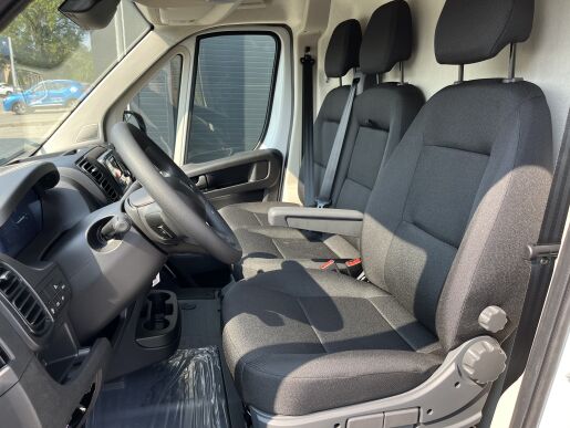 Peugeot Boxer Furgon 4350 L4H3 BlueHDi 180k S&S MAN6                                    