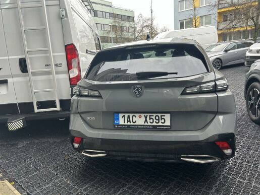 Peugeot 308 SW ALLURE 1.2 PureTech 130 AT8