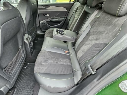 Peugeot 308 1.6 PT 225 Hybrid GT EAT8