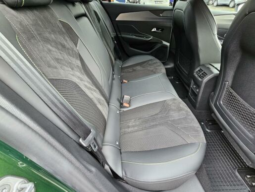 Peugeot 308 1.6 PT 225 Hybrid GT EAT8