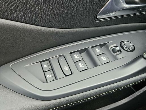 Peugeot 308 1.6 PT 225 Hybrid GT EAT8