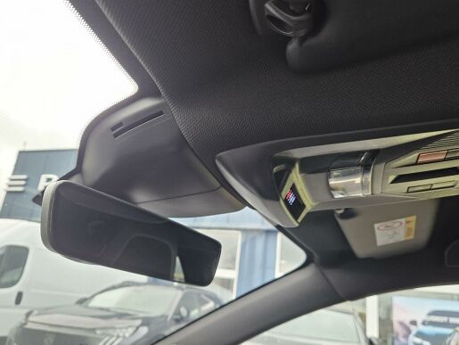 Peugeot 308 1.6 PT 225 Hybrid GT EAT8