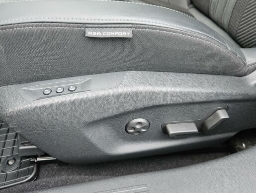 Peugeot 308 1.6 PT 225 Hybrid GT EAT8
