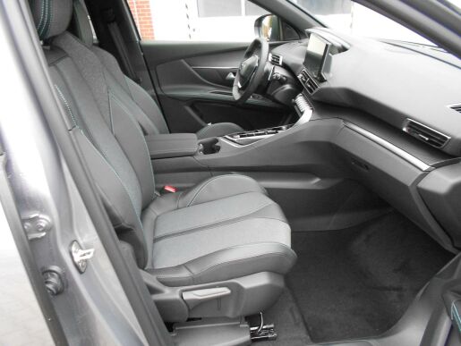 Peugeot 5008 ALLURE PACK BlueHDi 130 EAT8