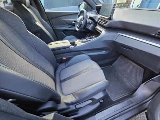 Peugeot 5008 1.5 BHDi 130 ALLURE PACK EAT8