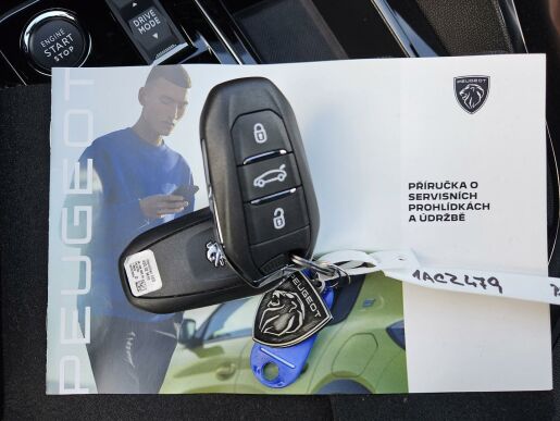 Peugeot 5008 1.5 BHDi 130 ALLURE PACK EAT8