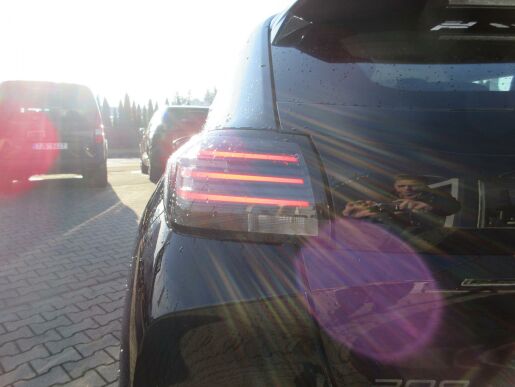 Peugeot 208 STYLE PureTech 100 S&S MAN6