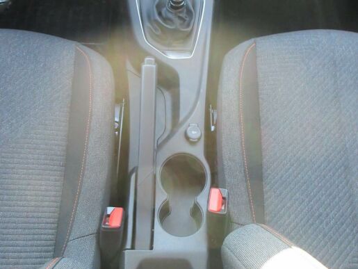 Peugeot 208 STYLE PureTech 100 S&S MAN6