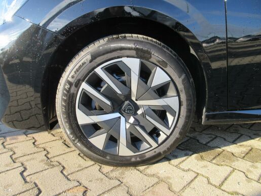 Peugeot 208 STYLE PureTech 100 S&S MAN6