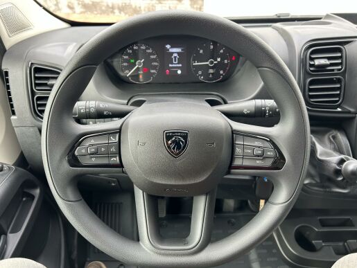 Peugeot Boxer Furgon 3500 L2H2 BlueHDi 140k