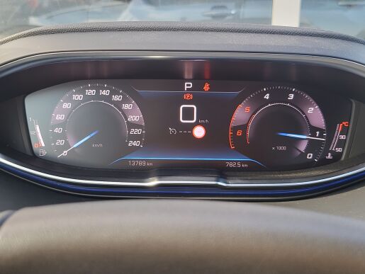 Peugeot 3008 Allure Pack BHDi 130k EAT8