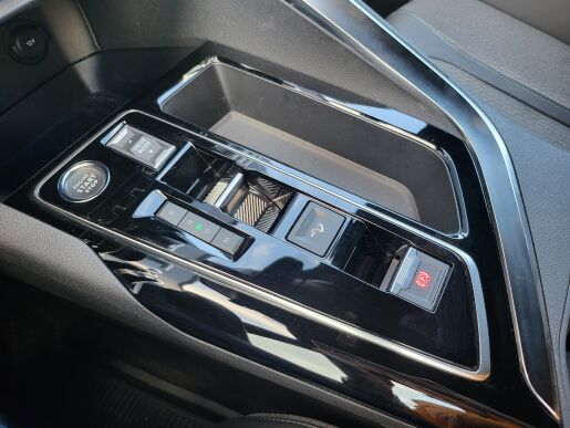 Peugeot 3008 Allure Pack BHDi 130k EAT8