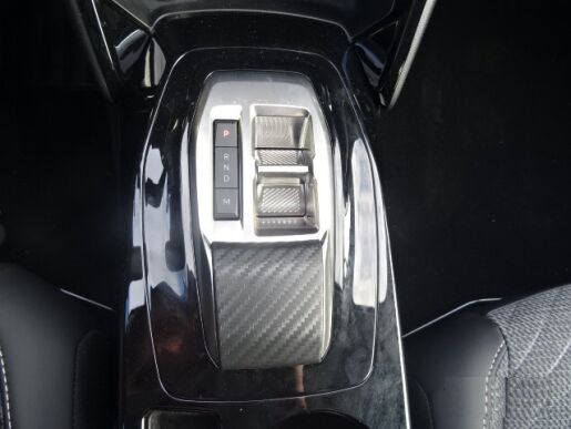 Peugeot 208 ALLURE Hybrid 100 e-DCS6