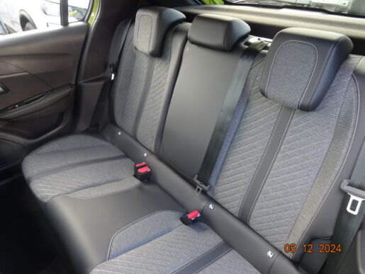 Peugeot 208 ALLURE Hybrid 100 e-DCS6