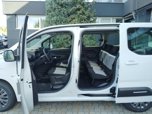 Citroën Berlingo osobní PLUS 1.5 BlueHDi 100 S&S MAN6   