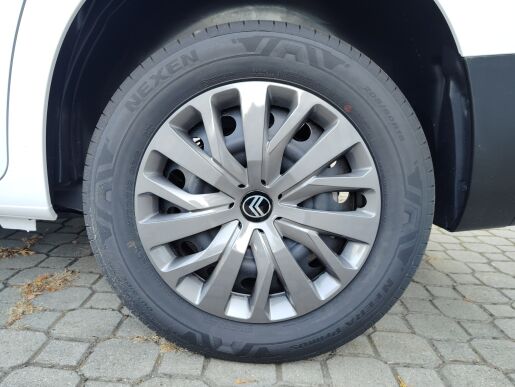Citroën Berlingo osobní PLUS 1.5 BlueHDi 100 S&S MAN6   