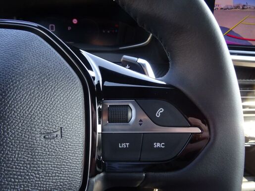 Peugeot 2008 ALLURE Hybrid 136k e-DCS6