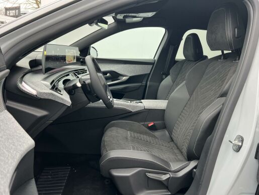 Peugeot 3008 GT e-DCS6 Hybrid