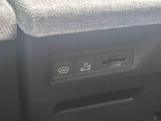 Peugeot 3008 GT Hybrid 145 e-DCS6