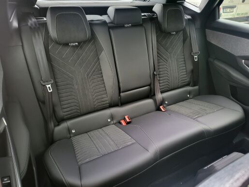 Peugeot 3008 GT Hybrid 145 e-DCS6