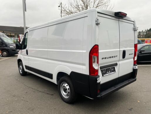 Peugeot Boxer 3300 L2H1 HDi 120k MAN6
