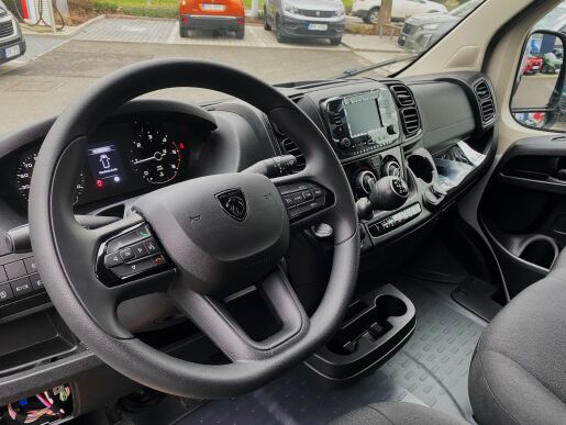 Peugeot Boxer 3300 L2H1 HDi 120k MAN6