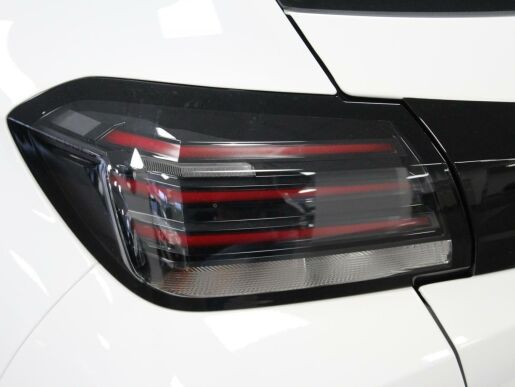 Peugeot 208 STYLE PureTech 100 MAN6