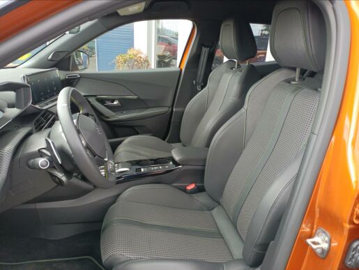 Peugeot 2008 GT 1.2 130k S&S EAT8
