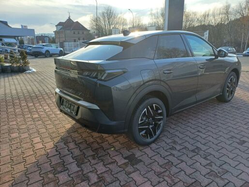 Peugeot 3008 ALLURE Hybrid 136 7 let zár.