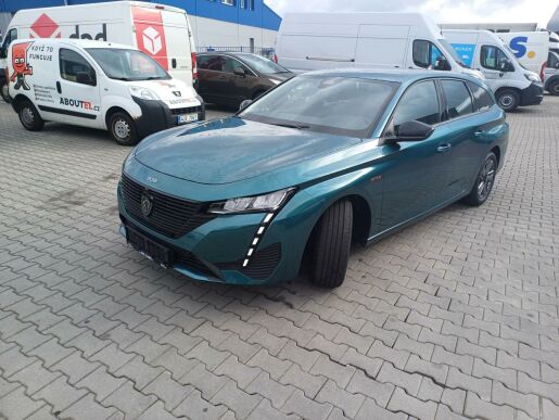 Peugeot 308 SW STYLE Hybrid 145 e-DCS6