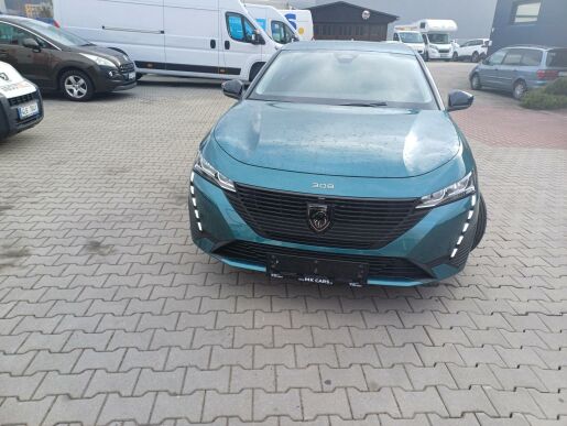 Peugeot 308 SW STYLE Hybrid 145 e-DCS6