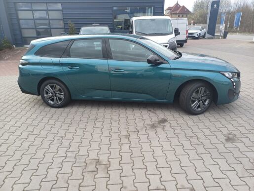 Peugeot 308 SW STYLE Hybrid 145 e-DCS6