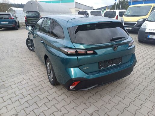 Peugeot 308 SW STYLE Hybrid 145 e-DCS6
