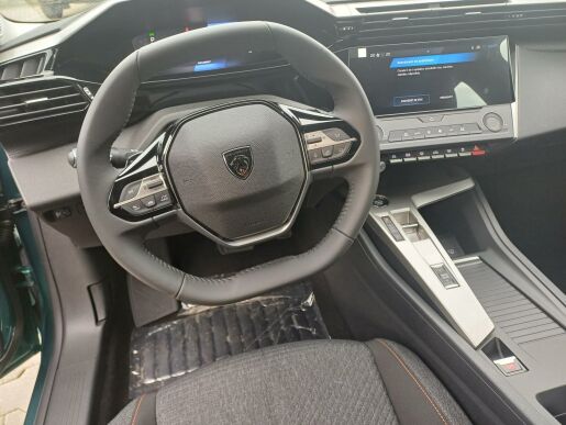 Peugeot 308 SW STYLE Hybrid 145 e-DCS6