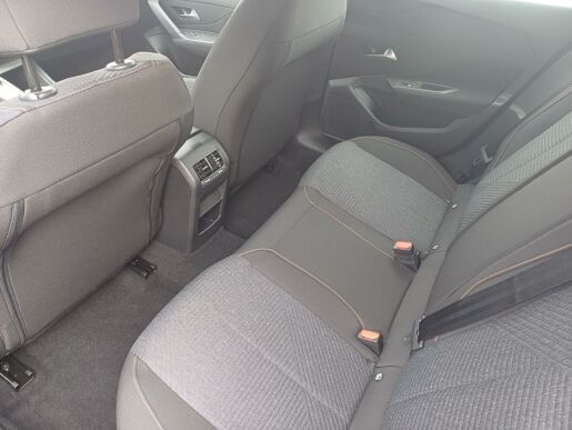 Peugeot 308 SW STYLE Hybrid 145 e-DCS6