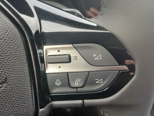 Peugeot 308 SW STYLE Hybrid 145 e-DCS6