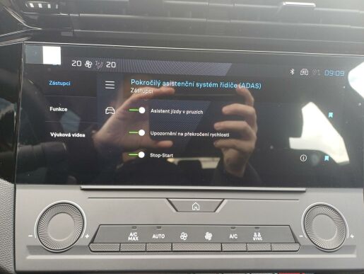 Peugeot 308 SW STYLE Hybrid 145 e-DCS6