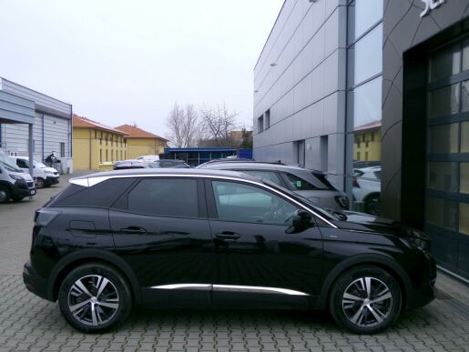 Peugeot 3008 ALLURE PACK 1.6 PT PHEV 165kW