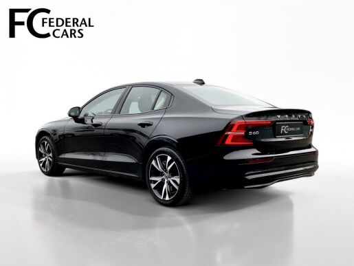 Volvo S60 B5 (benzín) AWD *ULTIM. + pneu