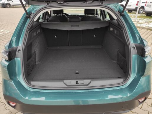 Peugeot 308 SW ALLURE HYBRID 136 e-DCS6