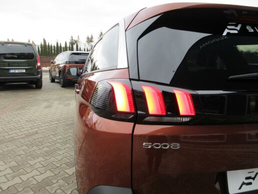 Peugeot 5008 ALLURE PACK 1,5 BlueHDi MAN6