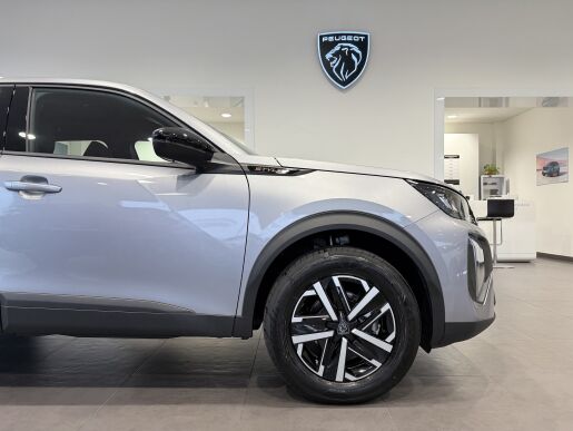 Peugeot 2008 STYLE 100 koní, Manuál