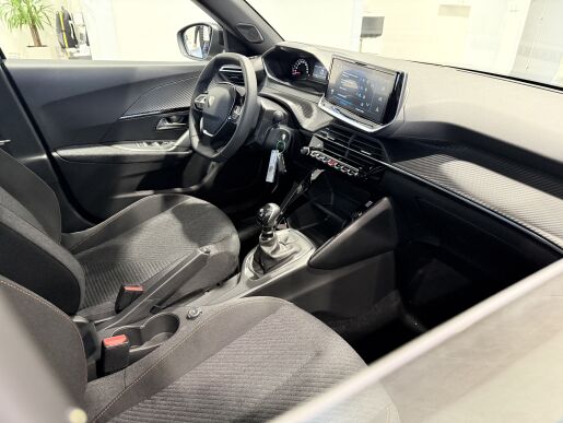 Peugeot 2008 STYLE 100 koní, Manuál