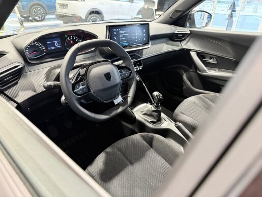 Peugeot 2008 STYLE 100 koní, Manuál