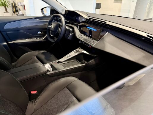 Peugeot 308 SW ALLURE 130 koní, Automat