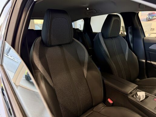 Peugeot 308 SW ALLURE 130 koní, Automat