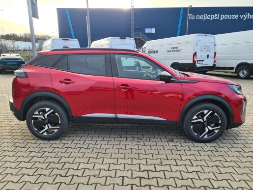 Peugeot 2008 ALLURE PureTech 100 MAN6