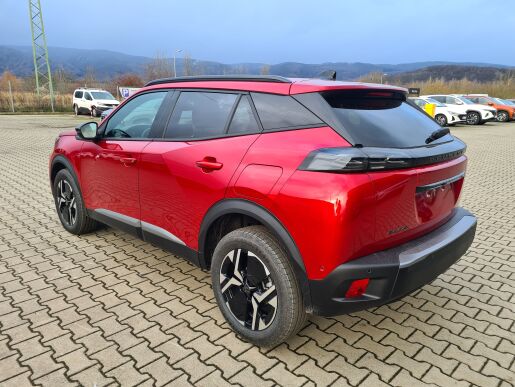 Peugeot 2008 ALLURE PureTech 100 MAN6