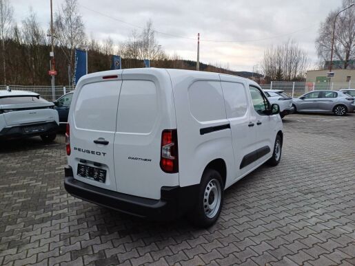 Peugeot Partner Furgon L2 1.5 7 let zár.